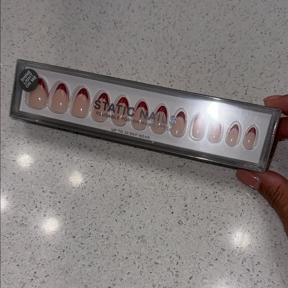 Static Nails Press-On Manicure Set - Burgundy and Cream